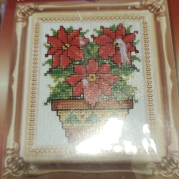 design Works Counted Crosstitch Picture Kit - Picture 4 of 4